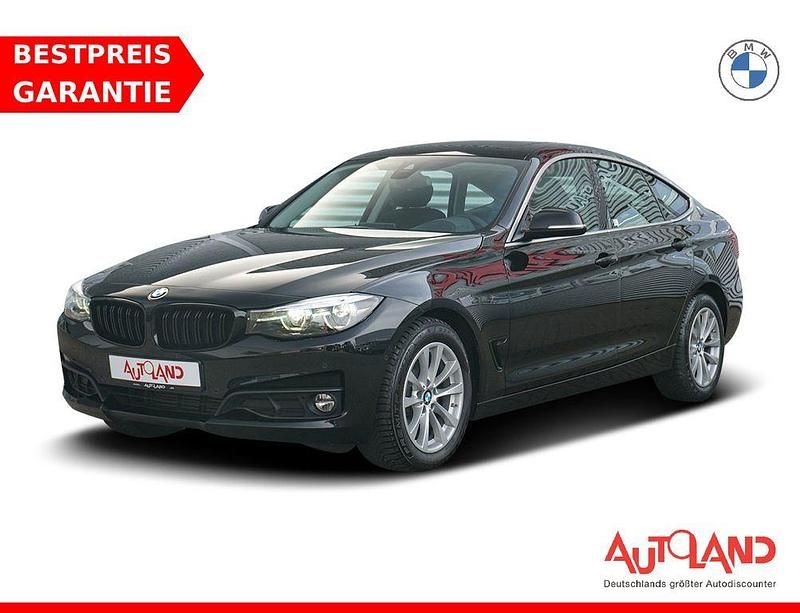 Black sapphire metallic Gebraucht 2020 BMW 320 Gran Turismo Advantage Limousine | 20.990 € (Fairer Preis) - Bild 1/4