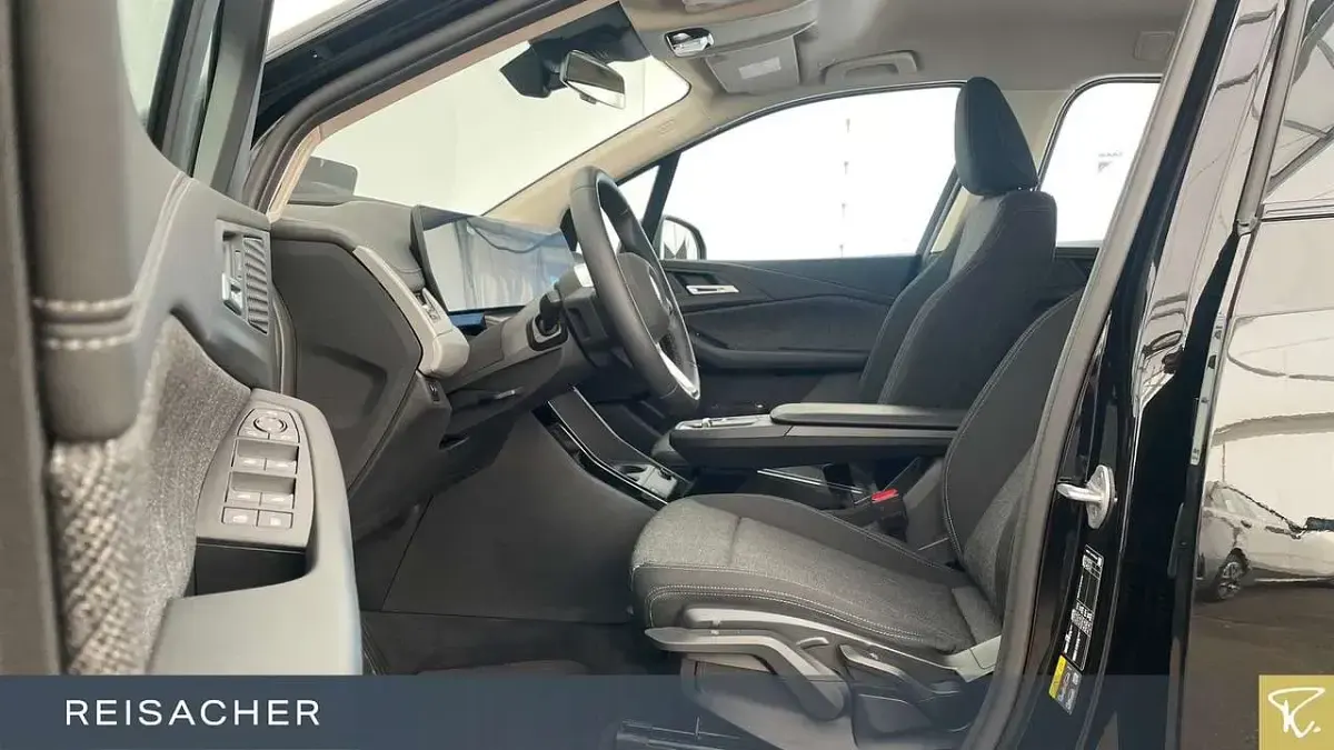 Gebraucht BMW 230 326 PS (239 kW) 2025 Schwarz Van / Kleinbus