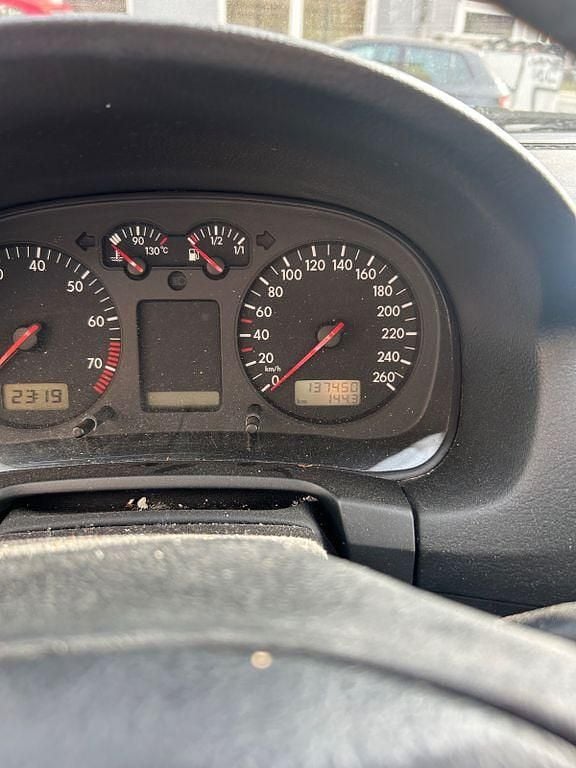 Gebraucht VW Golf III Basis 102 PS (75 kW) 1999 Blau Kombi