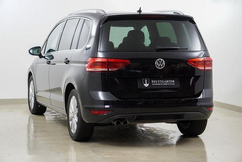 Gebraucht VW Touran Highline 150 PS (110 kW) 2018 Schwarz Van / Kleinbus