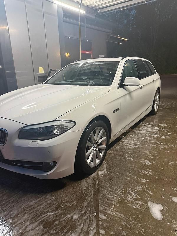 Gebraucht BMW 535 313 PS (230 kW) 2013 Weiß Kombi