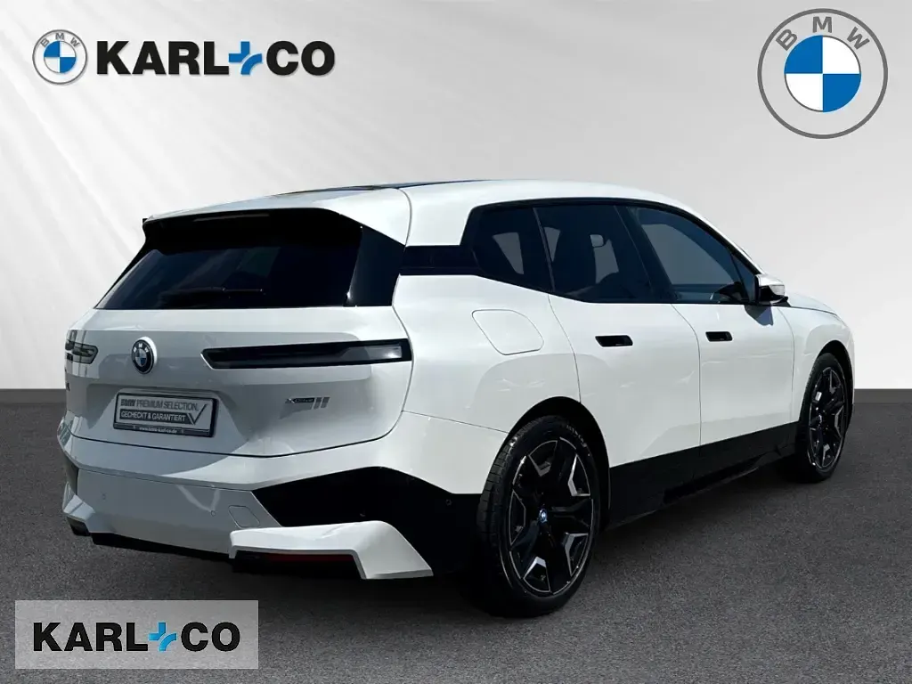 Gebraucht BMW iX Sport Line 384 kW (523 PS) 2023 Weiss SUV