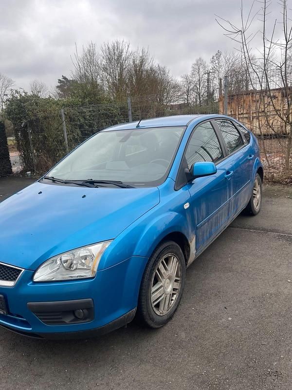 Gebraucht Ford Focus 145 PS (106 kW) 2006 Blau Limousine