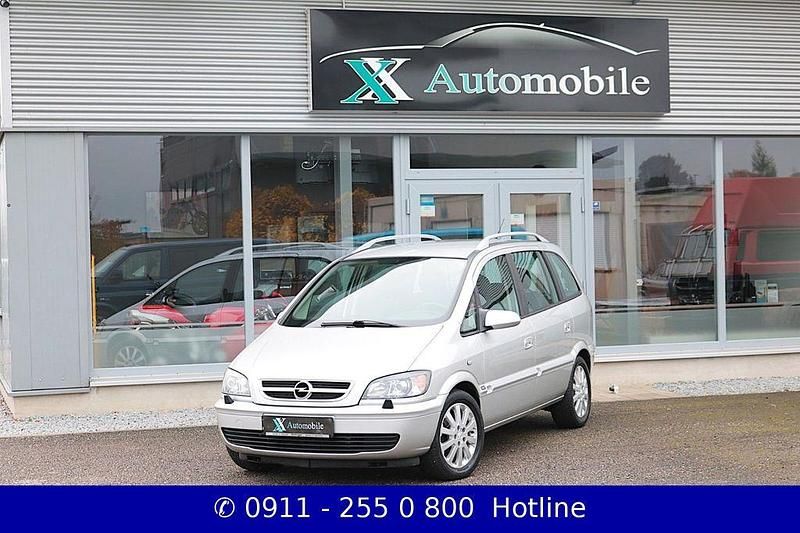 Silber Gebraucht 2005 Opel Zafira Njoy Van / Kleinbus | 3.999 € (Fairer Preis) - Bild 1/4