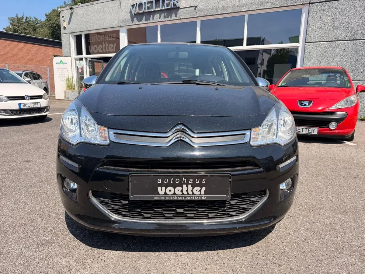 Gebraucht Citroën C3 SELECTION 82 PS (60 kW) 2014 Schwarz Limousine