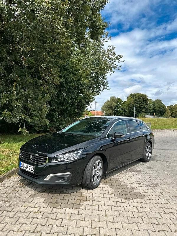 Schwarz Gebraucht 2017 Peugeot 508 Kombi | 9.800 € (Fairer Preis) - Bild 1/4