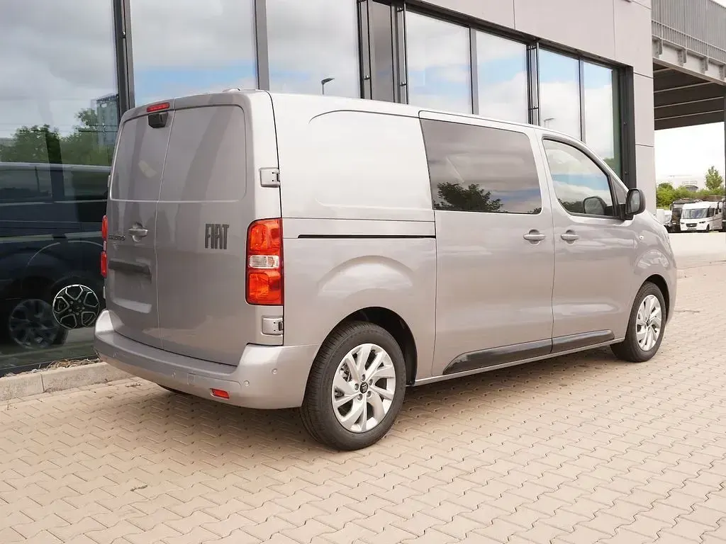Neu Fiat e-Scudo 100 kW (136 PS) 2026 Silber Van / Kleinbus