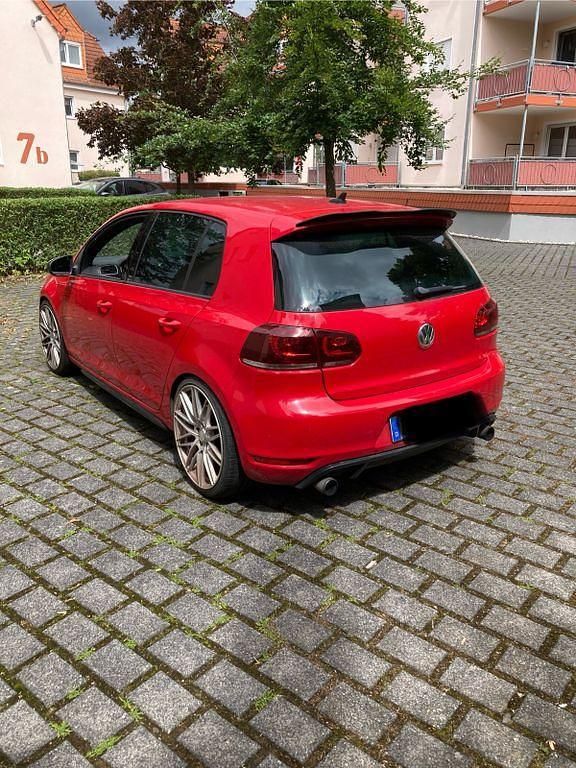 Gebraucht VW Golf VI GTI 211 PS (155 kW) 2010 Rot Kleinwagen