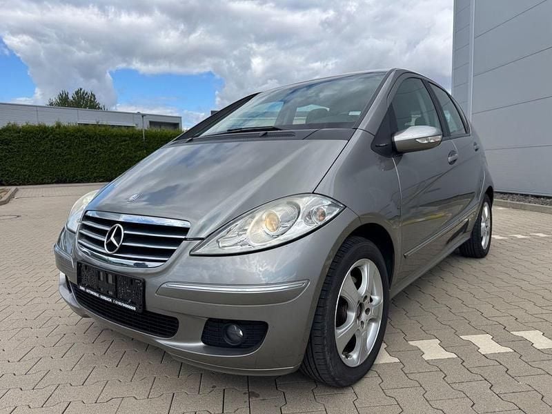 Grau Gebraucht 2008 Mercedes A170 Van / Kleinbus | 3.950 € (Fairer Preis) - Bild 1/4