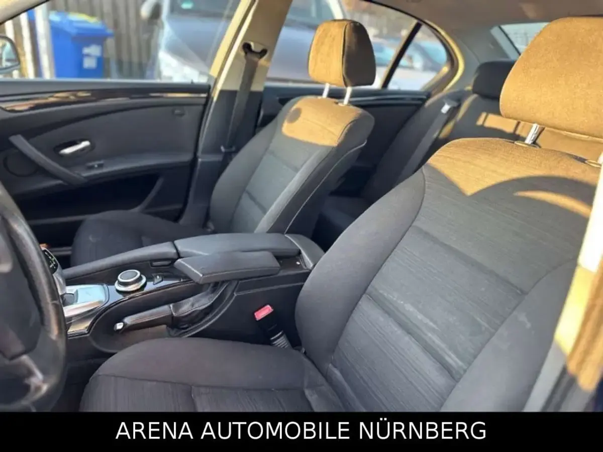 Occasion BMW 523 Advantage 190 ch (139 kW) 2008 Bleue Berline
