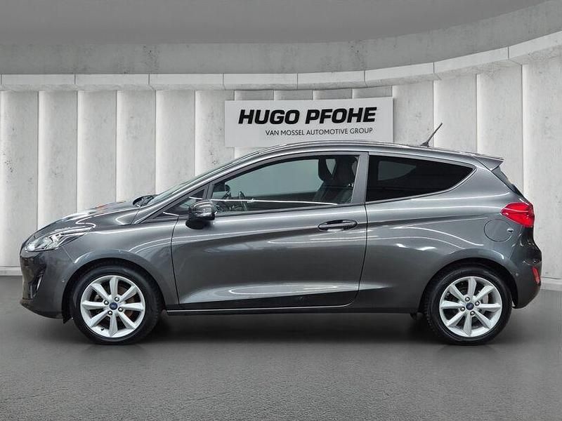 Gebraucht Ford Fiesta 101 PS (74 kW) 2018 Grau Kleinwagen