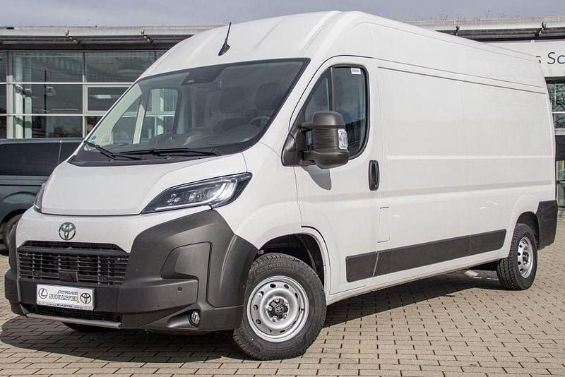 Icy white Gebraucht 2025 Toyota Proace Van / Kleinbus | 33.390 € (Superpreis) - Bild 1/4
