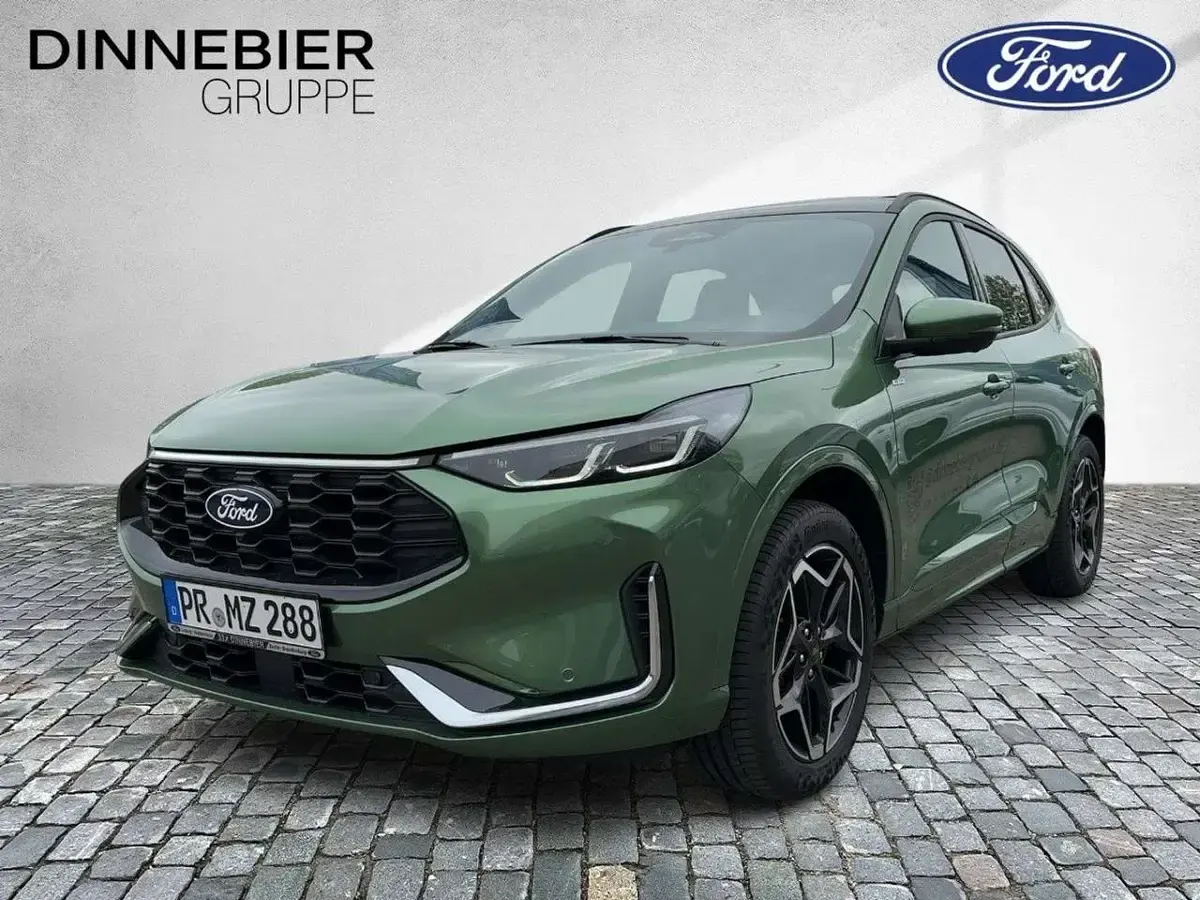 Gebraucht Ford Kuga ST-Line X 179 PS (131 kW) 2026 Grün (metallic) SUV