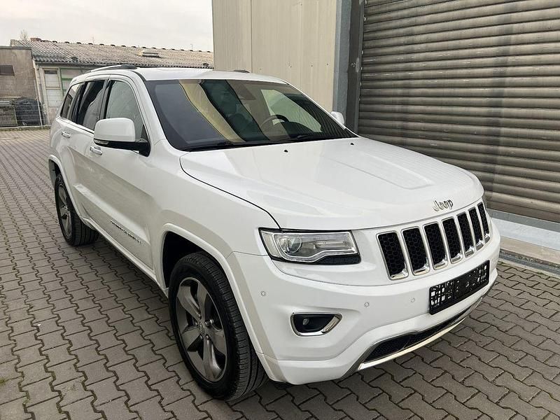 Gebraucht Jeep Grand Cherokee Overland 250 PS (183 kW) 2016 Weiß SUV