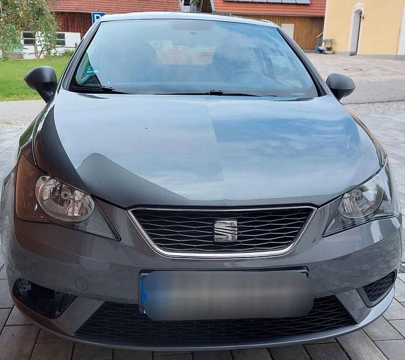 Grau Gebraucht 2013 Seat Ibiza SC Kleinwagen | 4.450 € (Fairer Preis) - Bild 1/4