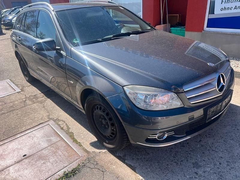 Gebraucht Mercedes C200 184 PS (135 kW) 2010 Grau Kombi
