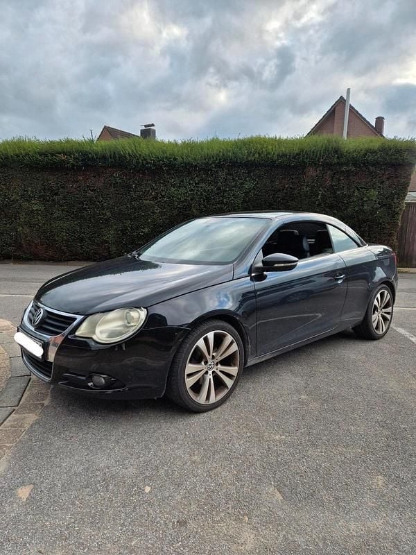 Schwarz Gebraucht 2009 VW Eos Cabrio | 2.900 € (Superpreis) - Bild 1/4