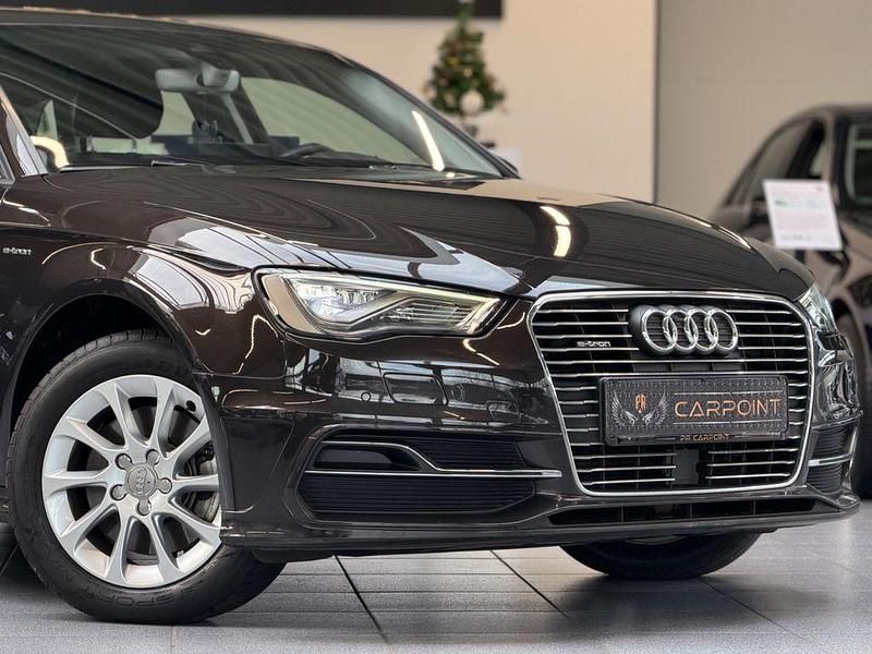 Gebraucht Audi A3 Attraction 204 PS (150 kW) 2016 Grau Limousine