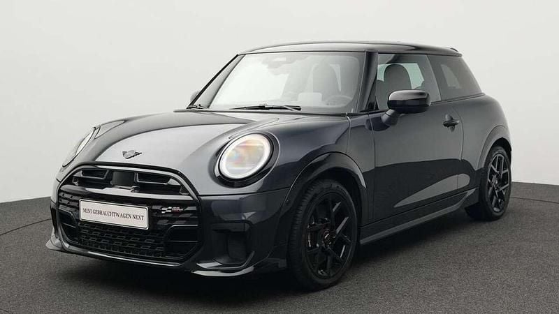 Grau Gebraucht 2024 Mini John Cooper Works Kleinwagen | 31.848 € (Guter Preis) - Bild 1/4