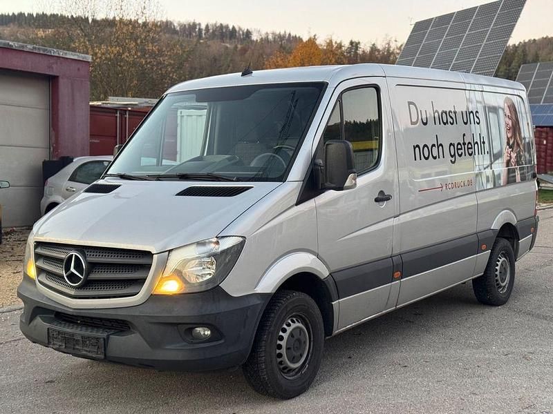 Silber Gebraucht 2016 Mercedes 316 Van | 6.750 € (Superpreis) - Bild 1/4