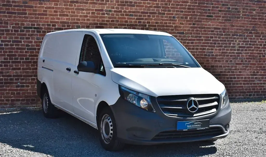 Gebraucht Mercedes Vito 163 PS (119 kW) 2022 Weiß Van