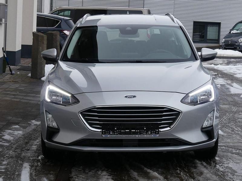 Gebraucht Ford Focus Cool & Connect 95 PS (69 kW) 2020 Silber Kombi