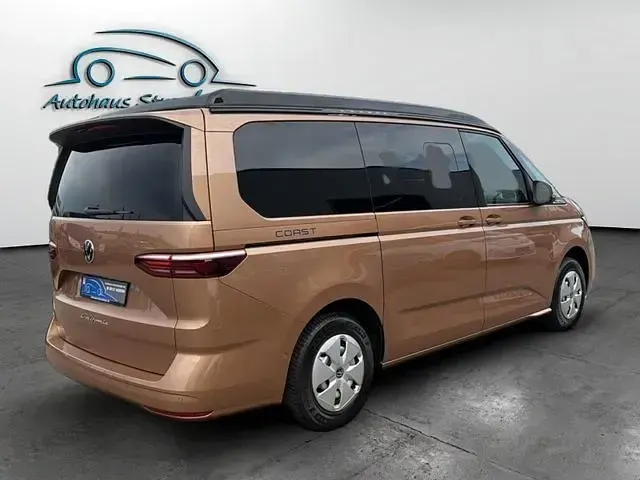Gebraucht VW California Coast 150 PS (110 kW) 2025 Grün Van