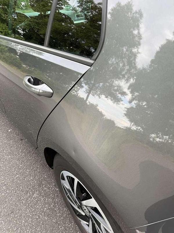 Grau Gebraucht 2019 VW Golf VII Join Limousine | 14.400 € (Guter Preis) - Bild 1/4