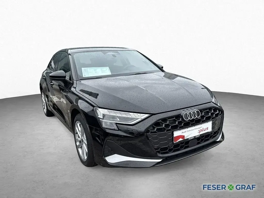 Gebraucht Audi A3 Advanced Plus 150 PS (110 kW) 2025 Mythosschwarz metallic Limousine