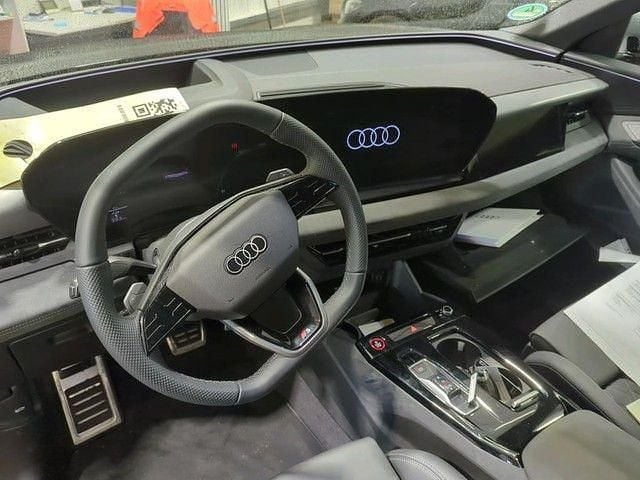 Gebraucht Audi SQ6 e-tron Sport 359 kW (489 PS) 2024 Schwarz SUV