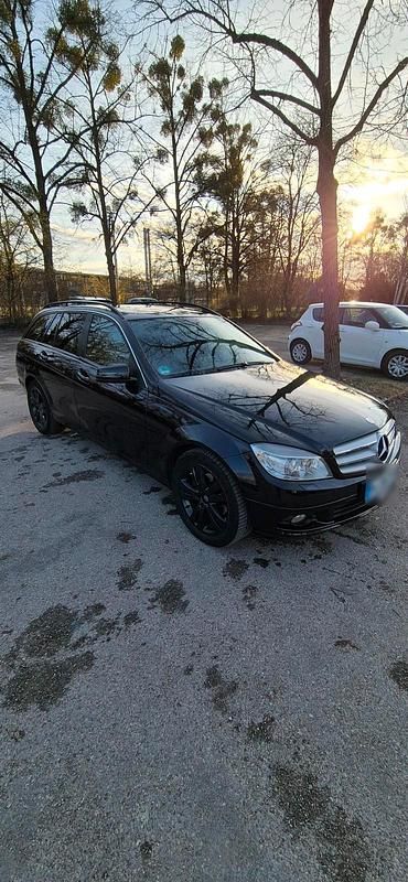 Gebraucht Mercedes C220 170 PS (125 kW) 2010 Schwarz Kombi
