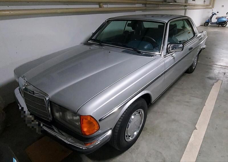 Silber Gebraucht 2025 Mercedes 280 Coupé | 14.500 € - Bild 1/4