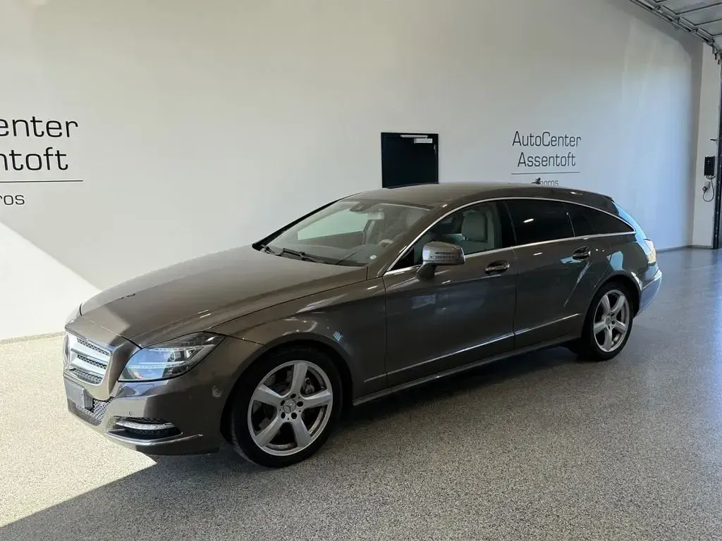 Gebraucht Mercedes CLS350 Shooting Brake 306 PS (225 kW) 2012 Grau Kombi