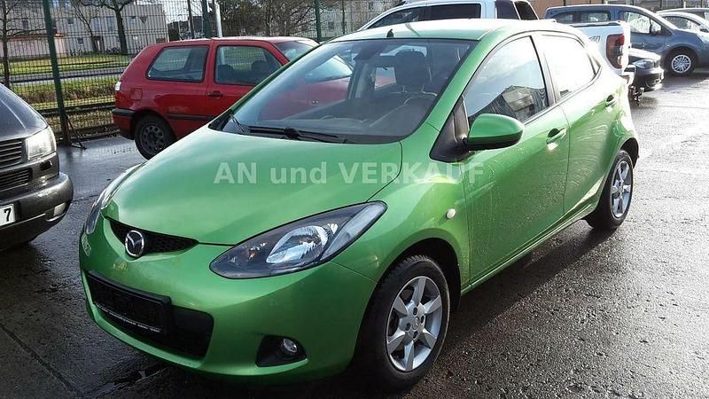 Gebraucht Mazda 2 86 PS (63 kW) 2008 Grün Kleinwagen