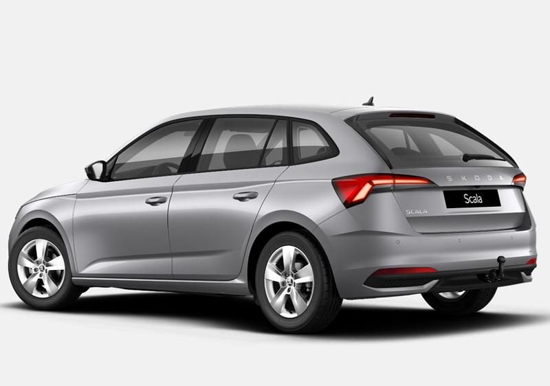 Gebraucht Skoda Scala Selection 95 PS (69 kW) 2024 Blau Kleinwagen