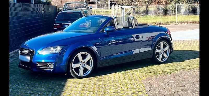 Gebraucht Audi TT Roadster 160 PS (117 kW) 2012 Blau Cabrio