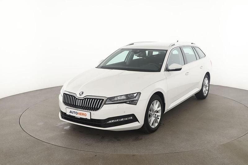 Weiß Gebraucht 2019 Skoda Superb Ambition Kombi | 21.750 € (Guter Preis) - Bild 1/3