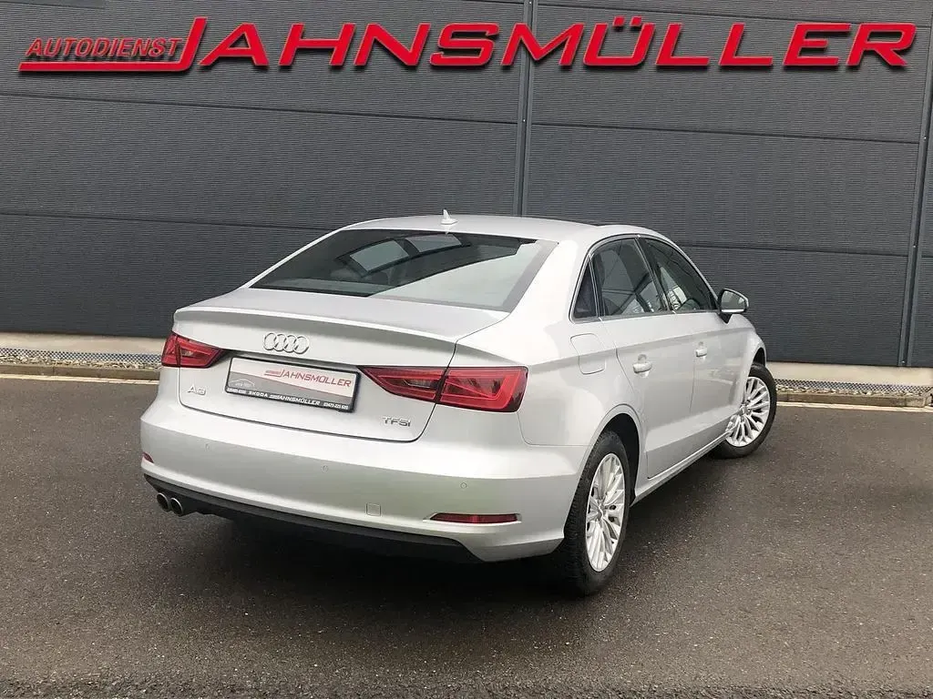 Gebraucht Audi A3 Ambiente 179 PS (131 kW) 2014 Silber Limousine