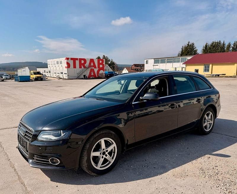 Gebraucht Audi A4 Ambiente 143 PS (105 kW) 2010 Schwarz Kombi