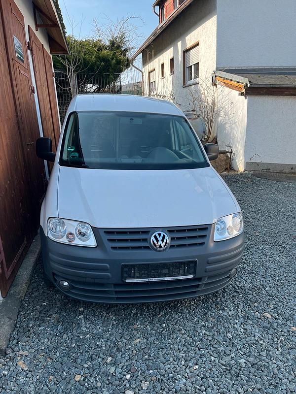 Gebraucht VW Caddy 105 PS (77 kW) 2009 Weiß Van / Kleinbus