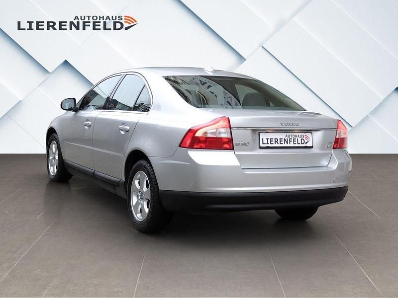 Gebraucht Volvo S80 185 PS (136 kW) 2008 Silber Limousine