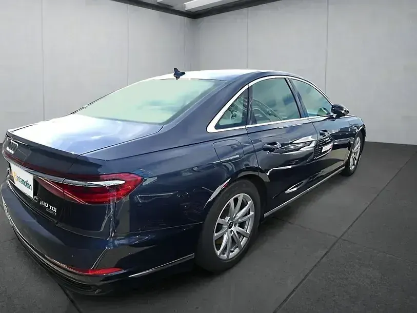Gebraucht Audi A8 286 PS (210 kW) 2023 Blau Limousine