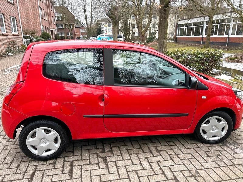 Gebraucht Renault Twingo Expression 75 PS (55 kW) 2014 Rot Kleinwagen