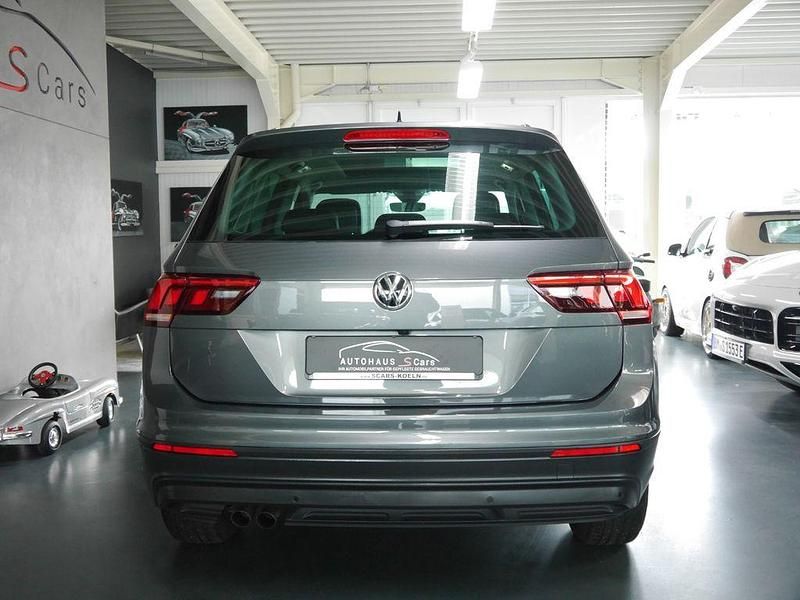 Gebraucht VW Tiguan Comfortline 150 PS (110 kW) 2016 Grau SUV