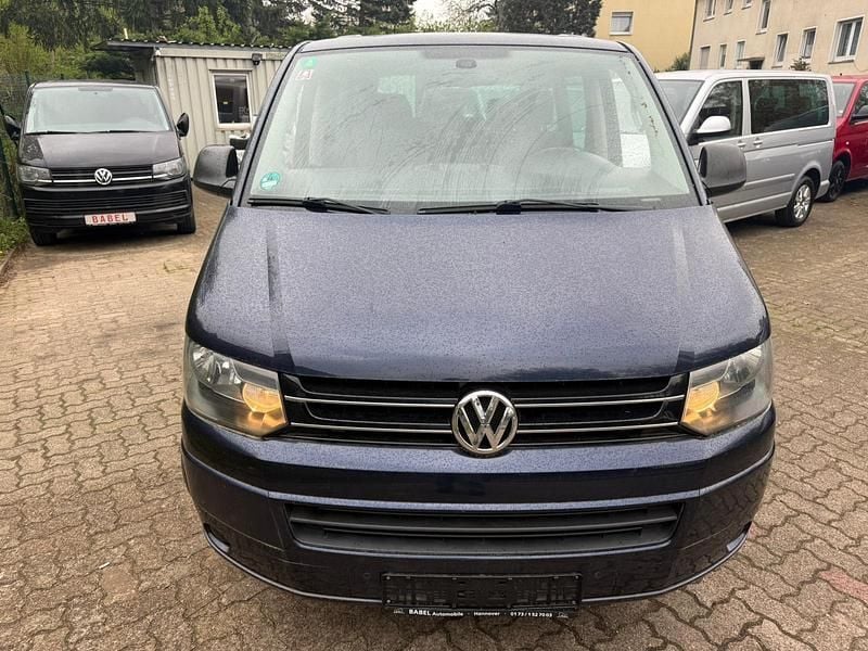 Usado VW Multivan 140 HP (102 kW) 2012 Azul Monovolume