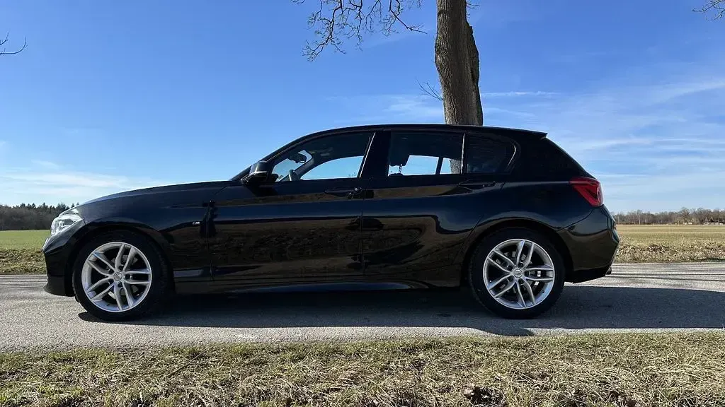 Gebraucht BMW 118 M Sport 136 PS (100 kW) 2019 Schwarz Limousine