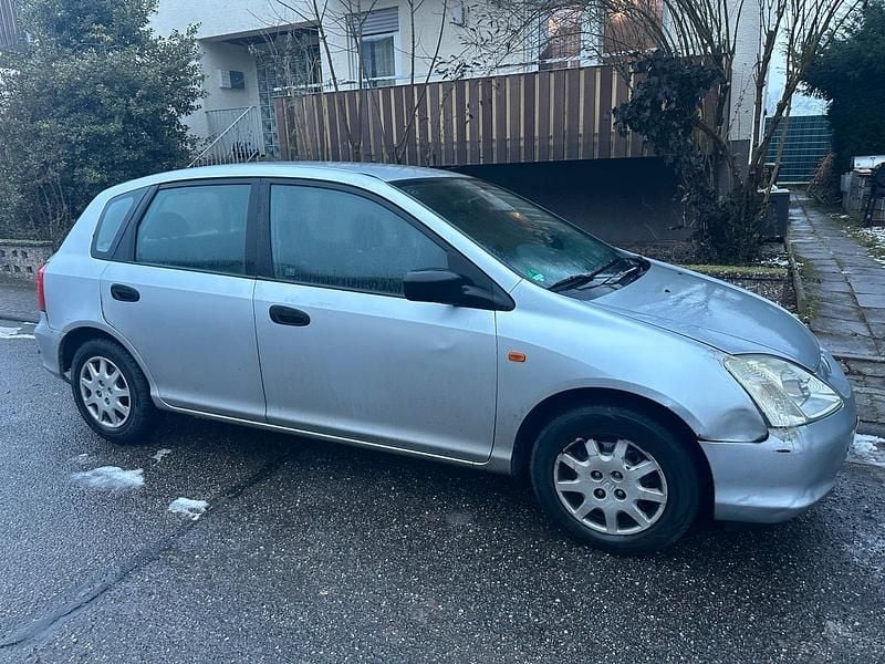 Gebraucht Honda Civic 90 PS (66 kW) 2002 Silber Kleinwagen