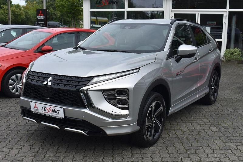 Sterlingsilber Gebraucht 2025 Mitsubishi Eclipse Cross Select SUV | 31.990 € (Teuer) - Bild 1/4
