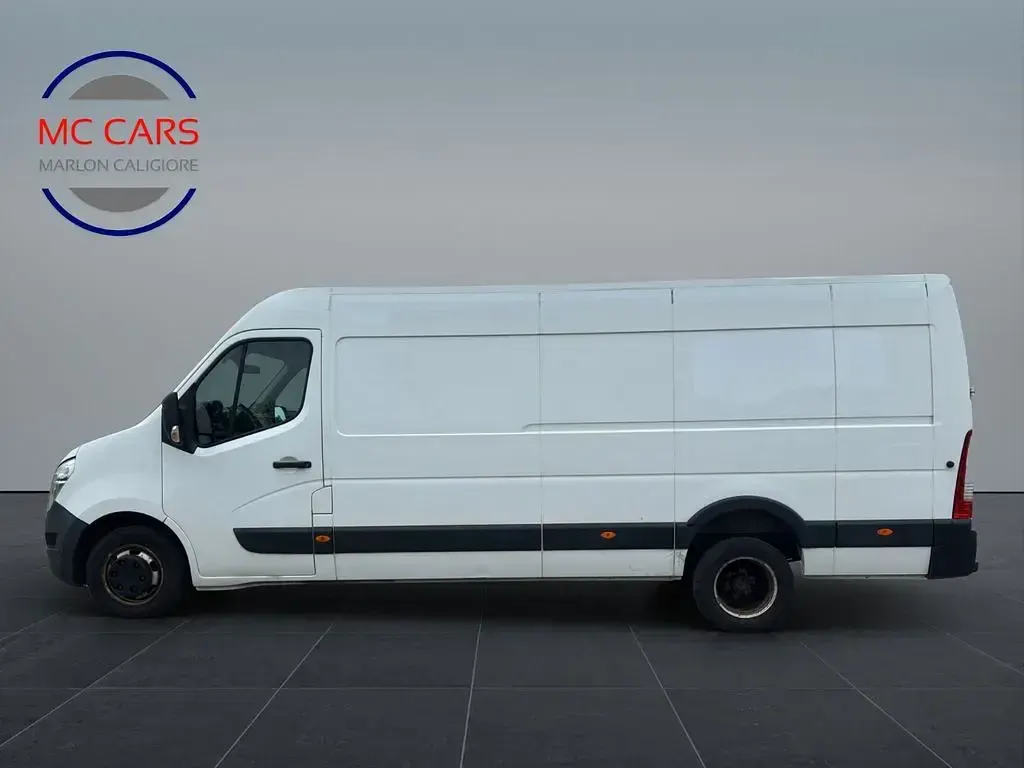 Gebraucht Nissan NV400 Comfort 145 PS (106 kW) 2018 Mineral white (s) Van