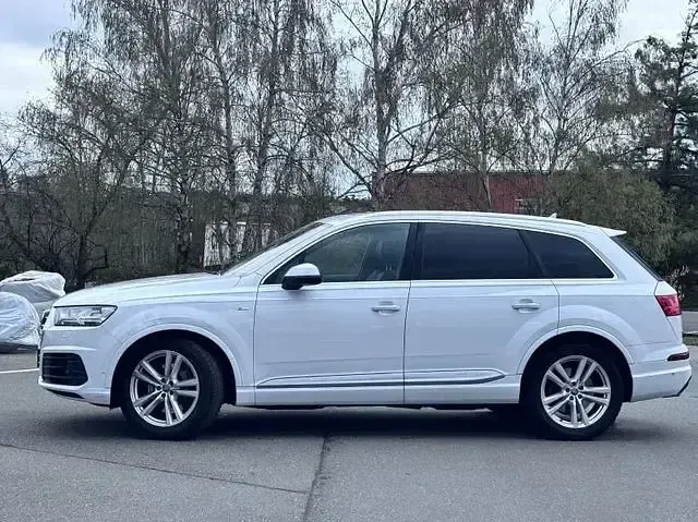 Usado Audi Q7 Sport 218 HP (160 kW) 2017 Branco SUV
